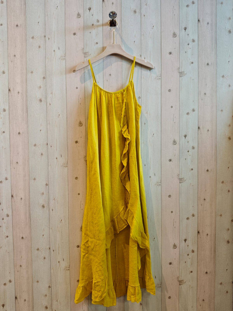LINEN RUFFLE