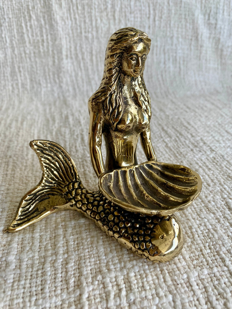 Mermaid offering