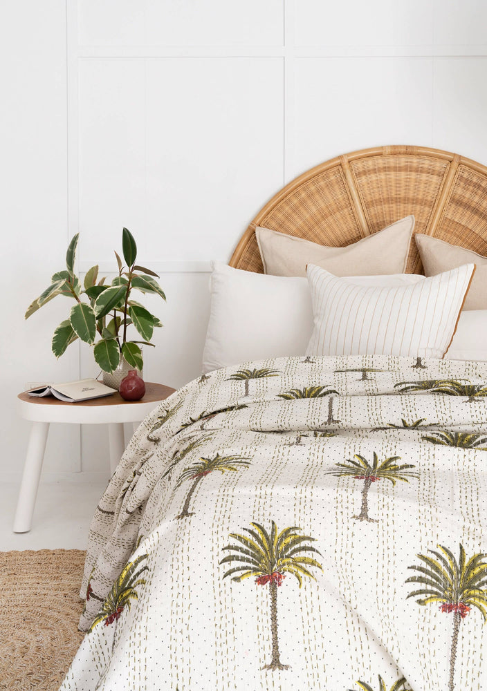 Palm tree bedspread