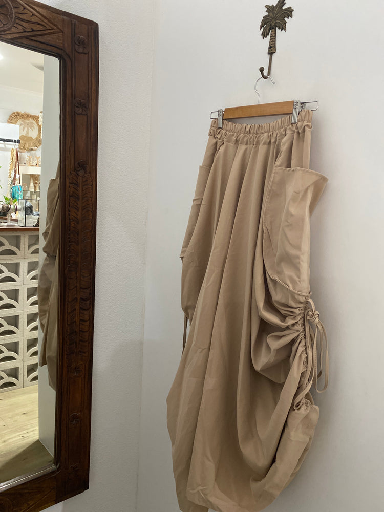 barefoot skirt