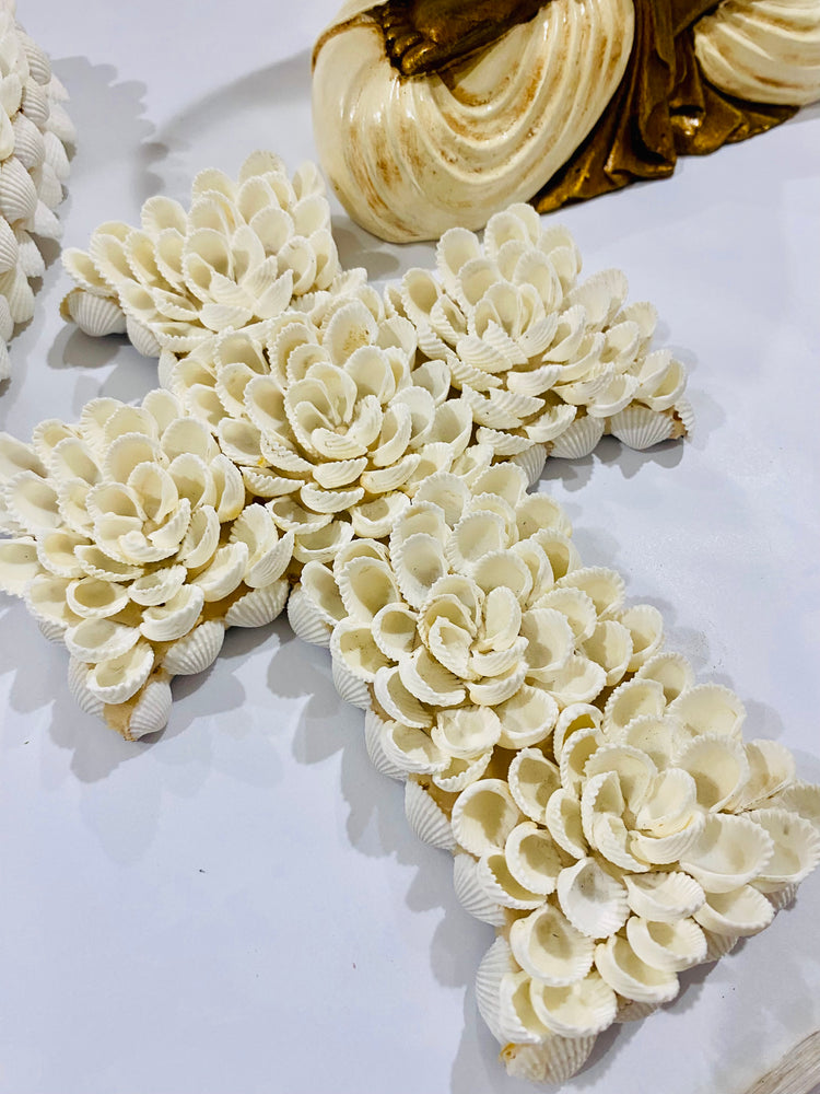 Shell cross