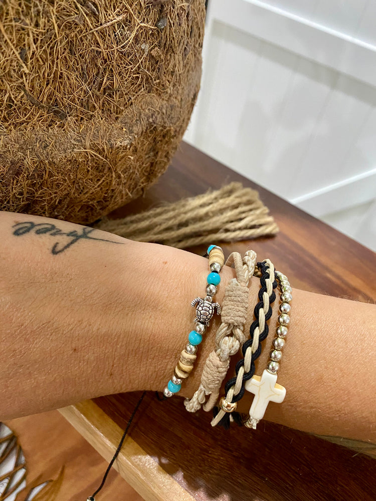 Coconut turtle bracelet
