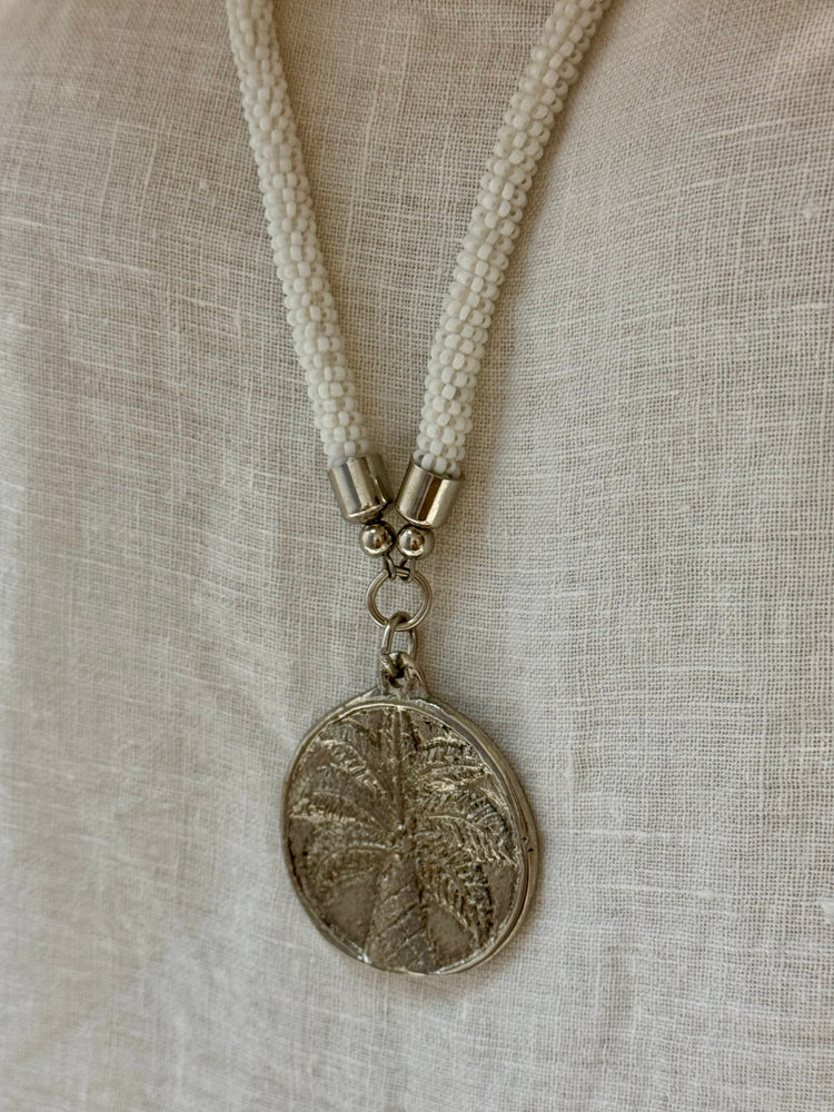 Palm Necklace