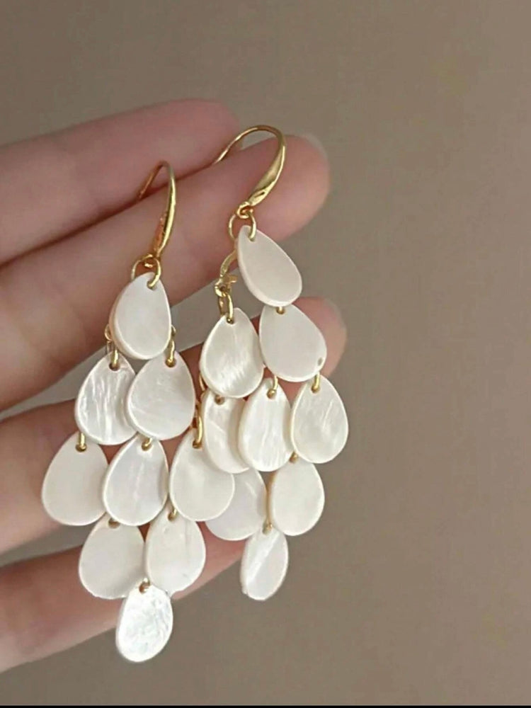 Shell Drop Earrings