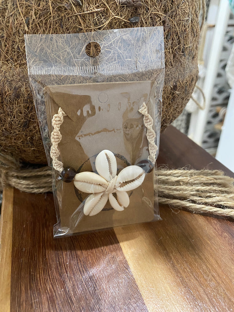 Cowrie and macrame necklace