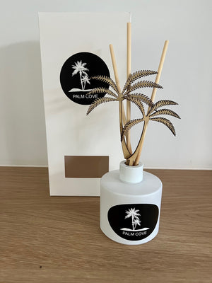 
            
                Load image into Gallery viewer, Palm Cove Diffuser
            
        