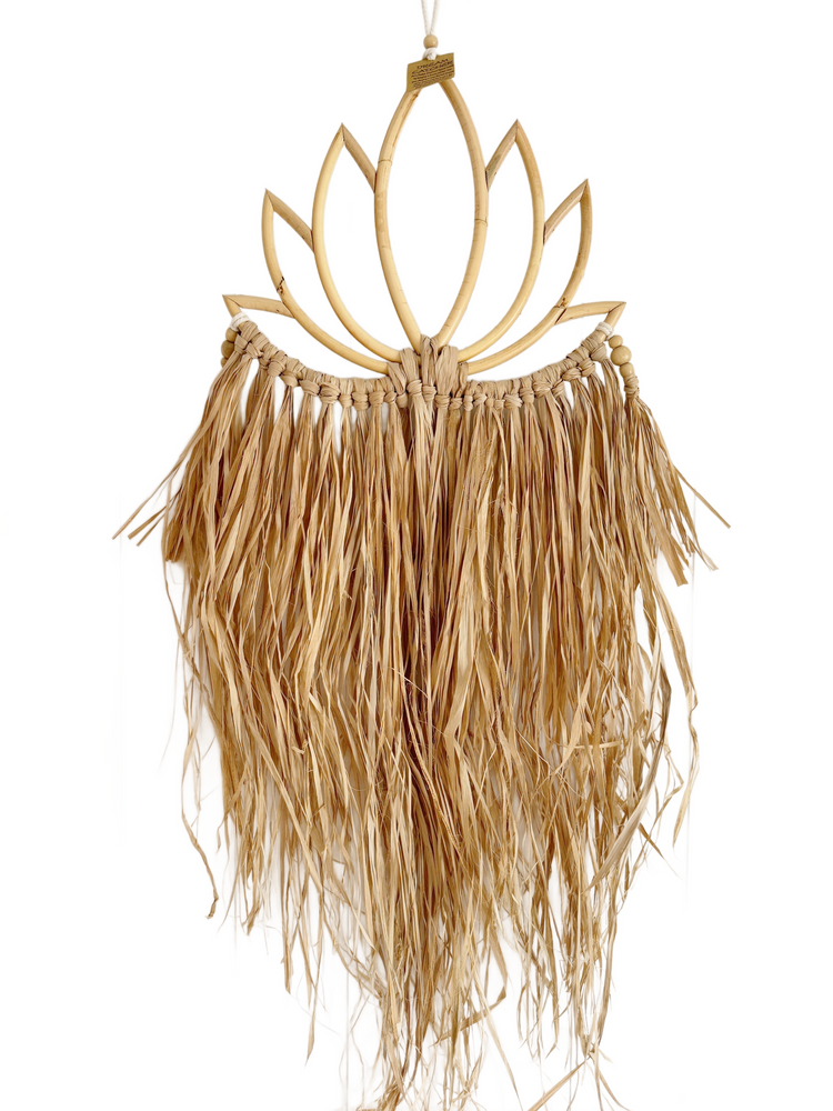 
            
                Load image into Gallery viewer, Lotus Raffia Wall Hanging
            
        