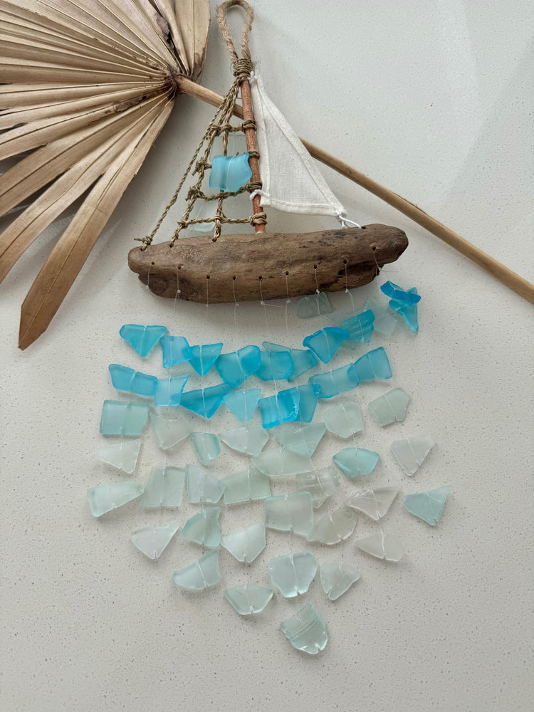 
            
                Load image into Gallery viewer, Sea Glass Windchime
            
        