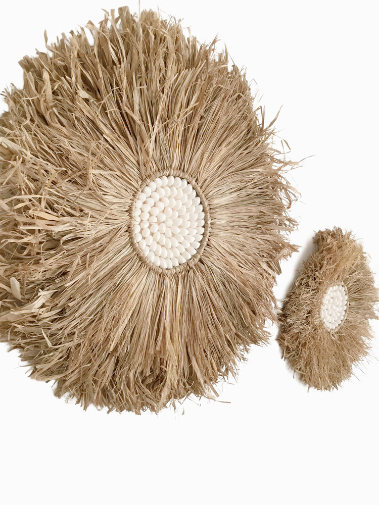 
            
                Load image into Gallery viewer, Montego Raffia &amp;amp; White Shell Juju Hat Wall Hanging - Tropical Interiors
            
        