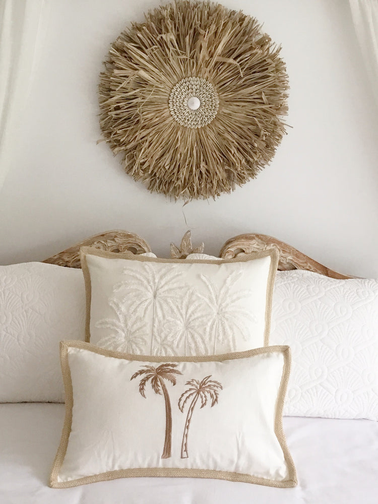 
            
                Load image into Gallery viewer, Seaside Linen Cushion - Tropical Interiors &amp;amp; Island Boho
            
        