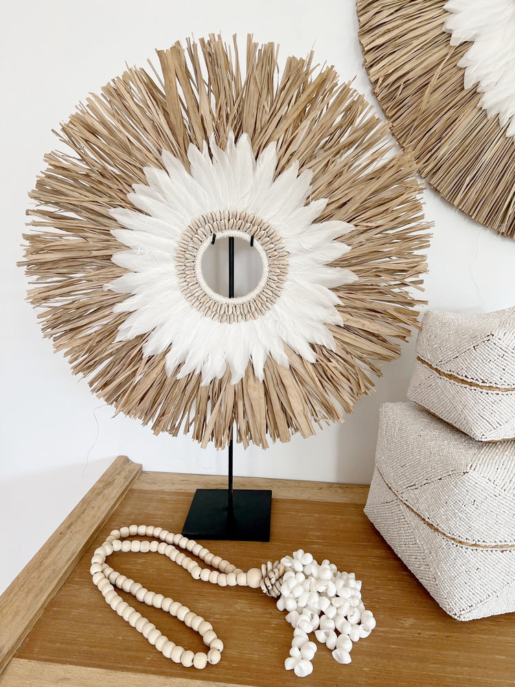 
            
                Load image into Gallery viewer, Coco Feather &amp;amp; Shell Hoop
            
        